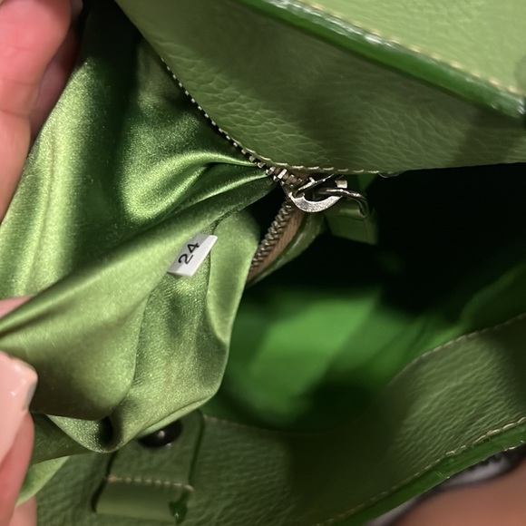 Prada green summer bag - Picture 7 of 9